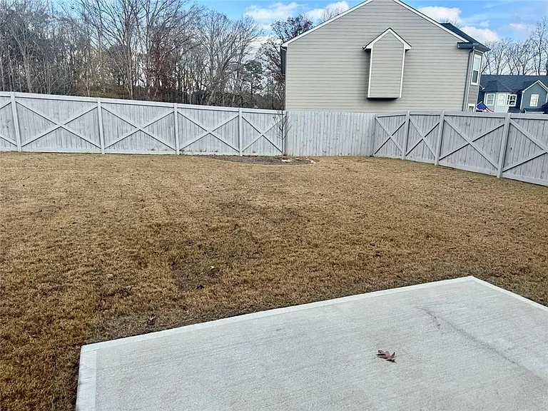 317 Fox Creek Dr — Photo 12
