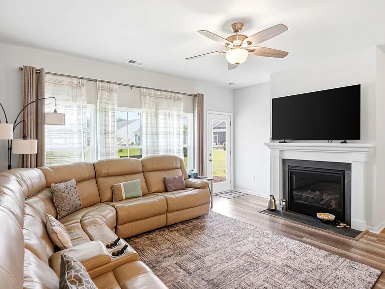 9165 Island Shore Ave — Photo 29