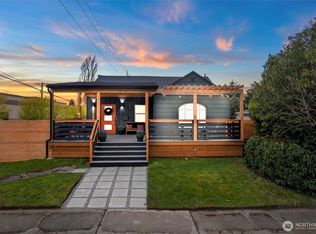 3642 A St, Tacoma, WA