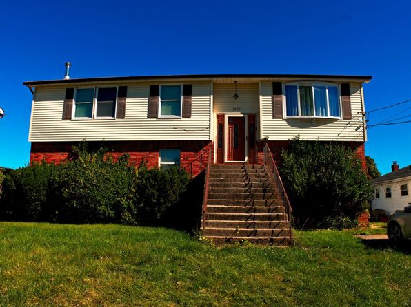 1095 Pinebrook Ct