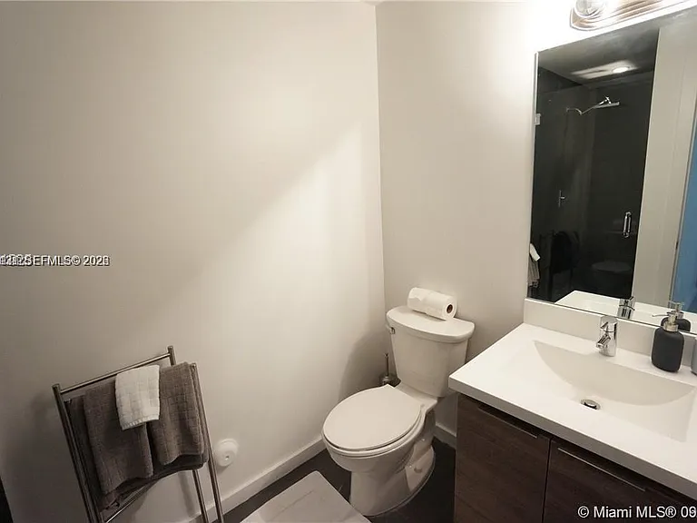1450 Meridian Ave #105 — Photo 7