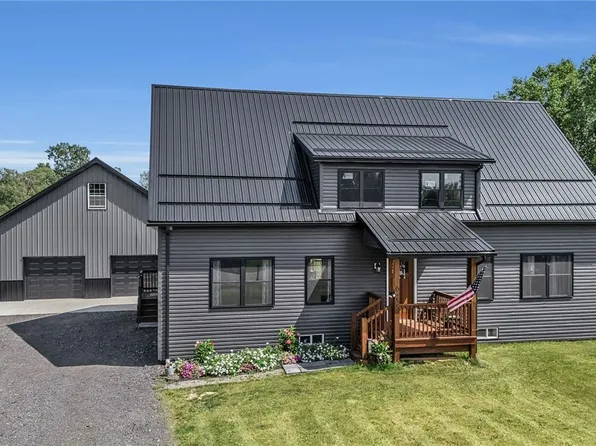 6455 Salt Rd, Clarence, NY 14031