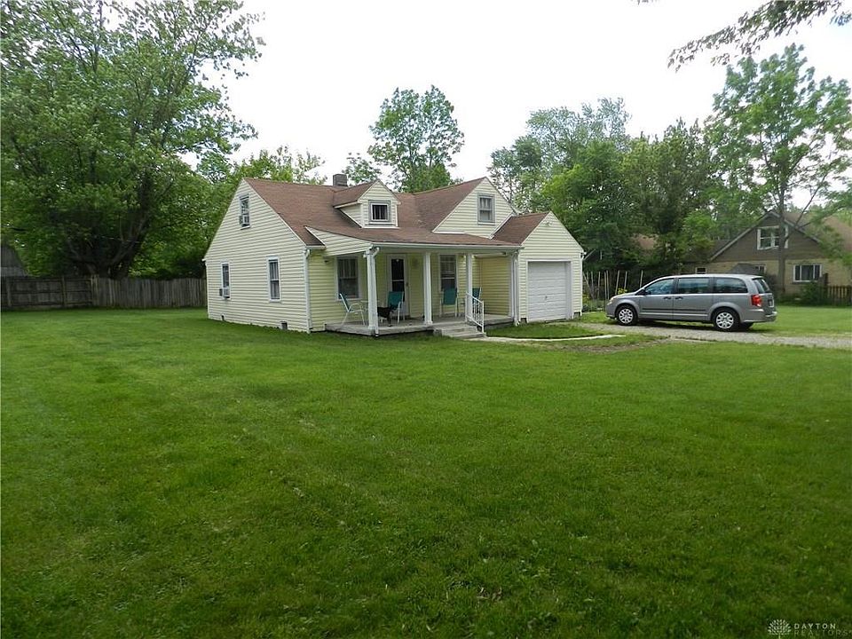 1st image of 212 Albers Ave