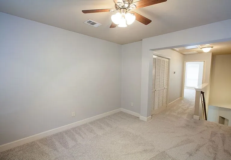 5124 Belmont Ave — Photo 25