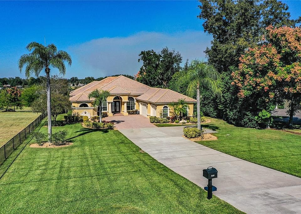 1st image of 2918 CLUBHOUSE ROAD