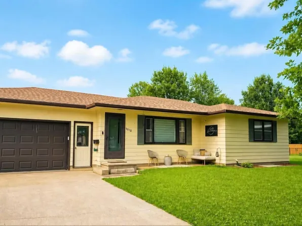 1012 Poplar St, La Porte City, IA 50651