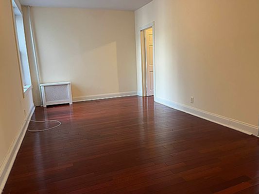 1st image of 547 W 160th St #31A