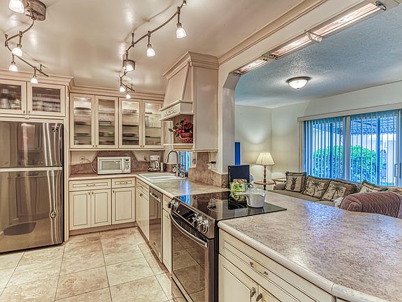 5th image of 2900 E Golf Boulevard