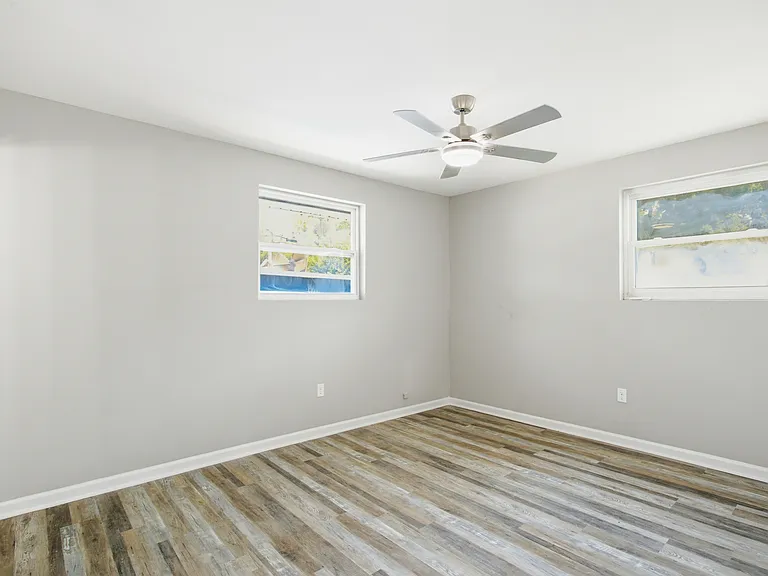12433 Deerfield Rd — Photo 31