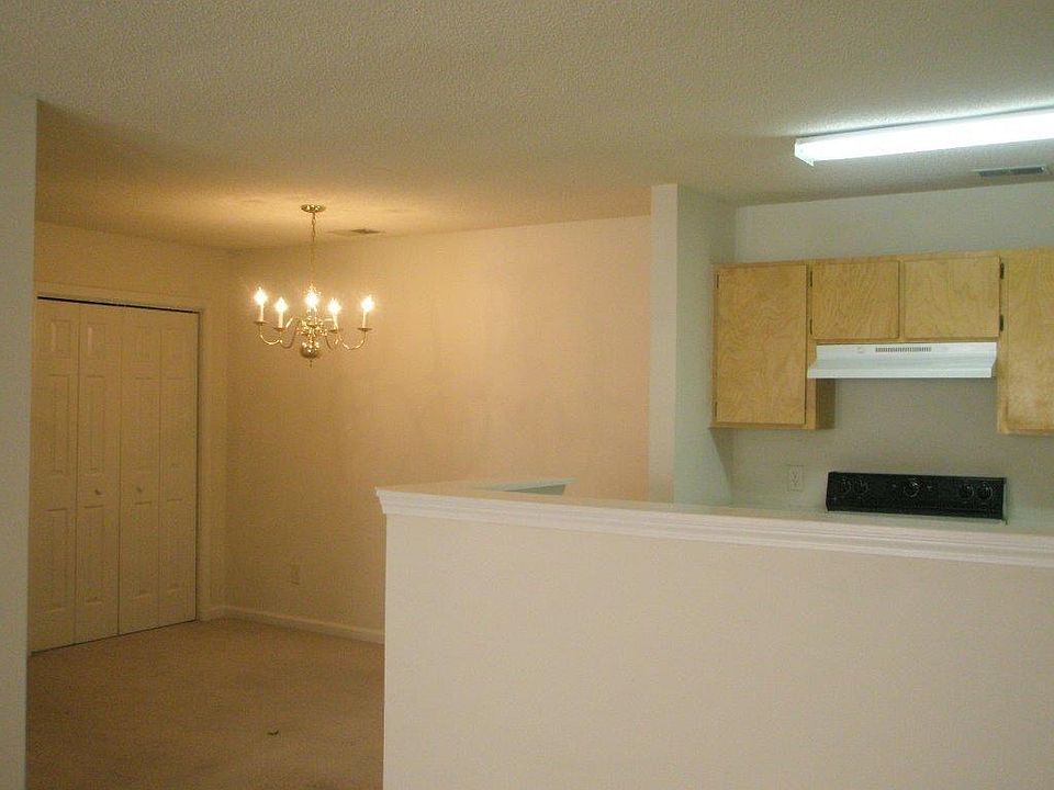 2nd image of 216 Deerwood St APT A