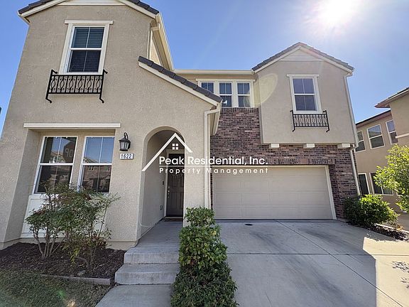3rd image of 1622 Viburnum Ln