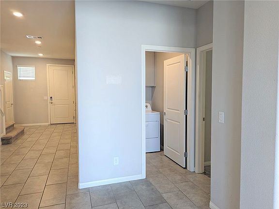 5th image of 312 Breve Ct