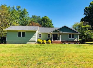 21420 Norman Shores Dr, Cornelius, NC 28031
