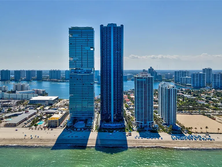 18555 Collins Ave #2403 — Photo 36