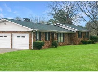 270 Rock City Rd, Section, AL 35771