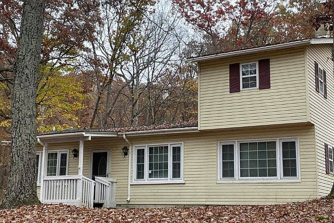 1st image of 7 McGuire Cir
