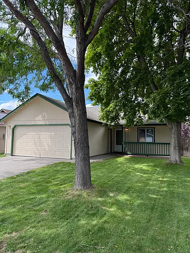 3255 SW Metolius Ave Photo 1