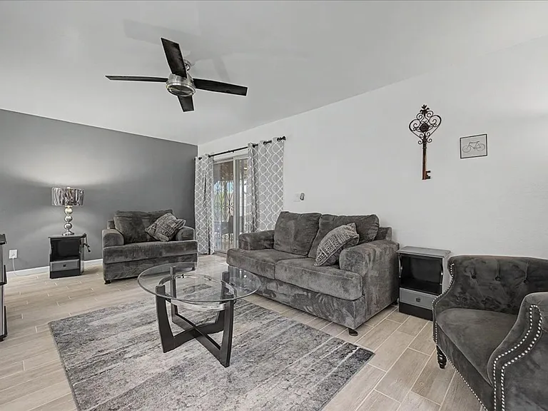5277 N Tigua Dr — Photo 5