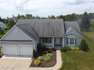 698 W Caledonia St, Howell, MI 48843