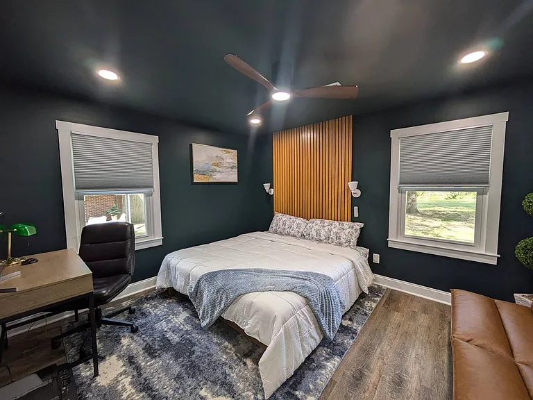 Malone Dr NW — Photo 22