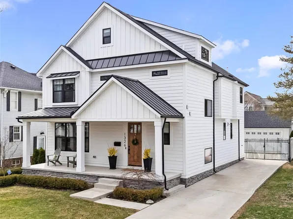 1326 Cedar Dr, Birmingham, MI 48009