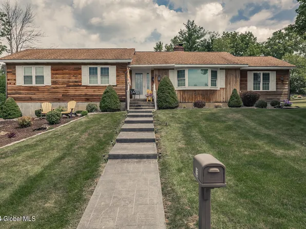 15 Sylvia Lane, Amsterdam, NY 12010