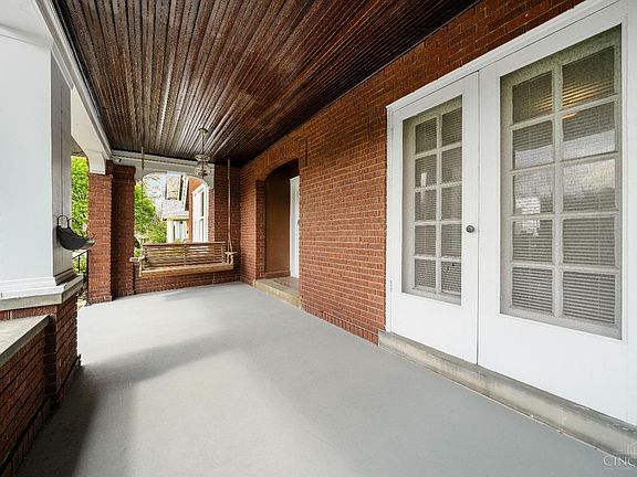 5th image of 2894 Linwood Ave