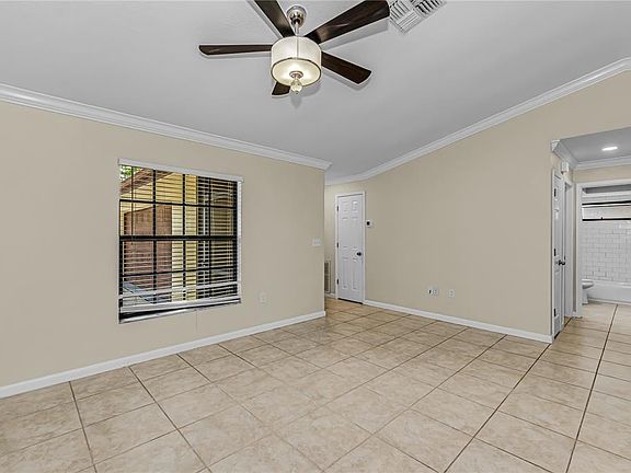 5th image of 260 ARBOR GLEN DRIVE