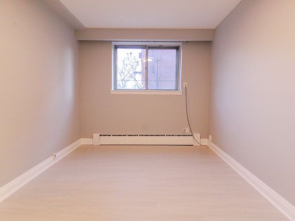 4th image of 26 Annapearl Ct Unit 1
