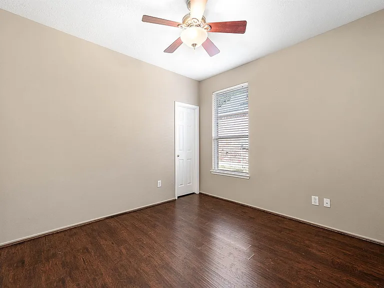 952 Crannog Way — Photo 22