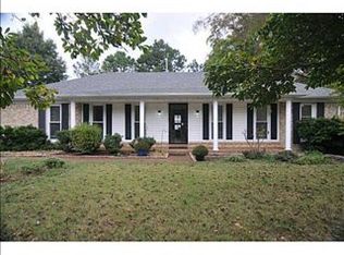 7960 Poplar Pike, Germantown, TN 38138