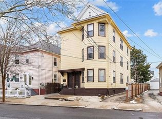 204 River Ave, Providence, RI 02908