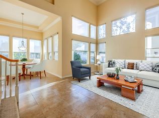 18582 Garnet Ln, Huntington Beach, CA 92648