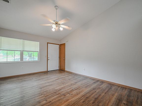 5th image of 2160 Amarillo Ave