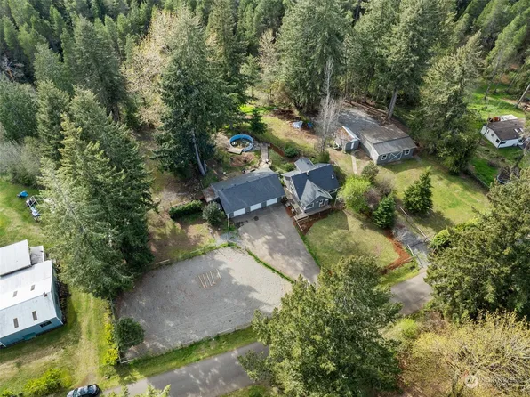 3841 Baker Ames Road NE, Olympia, WA 98506
