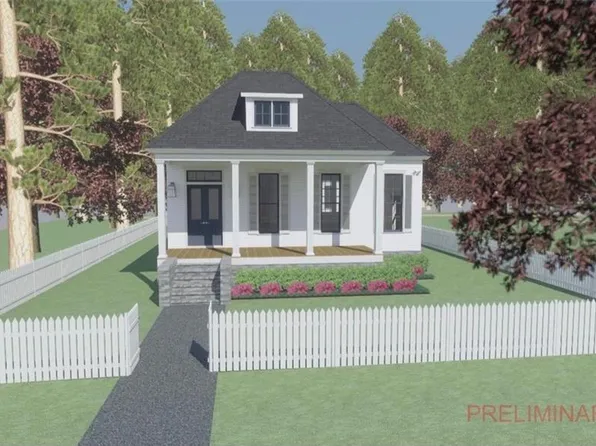 1420 W 18th Ave, Covington, LA 70433