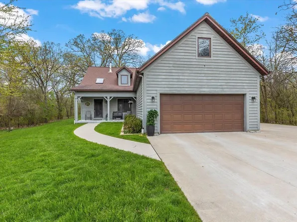 23706 Washington AVENUE, Kansasville, WI 53139