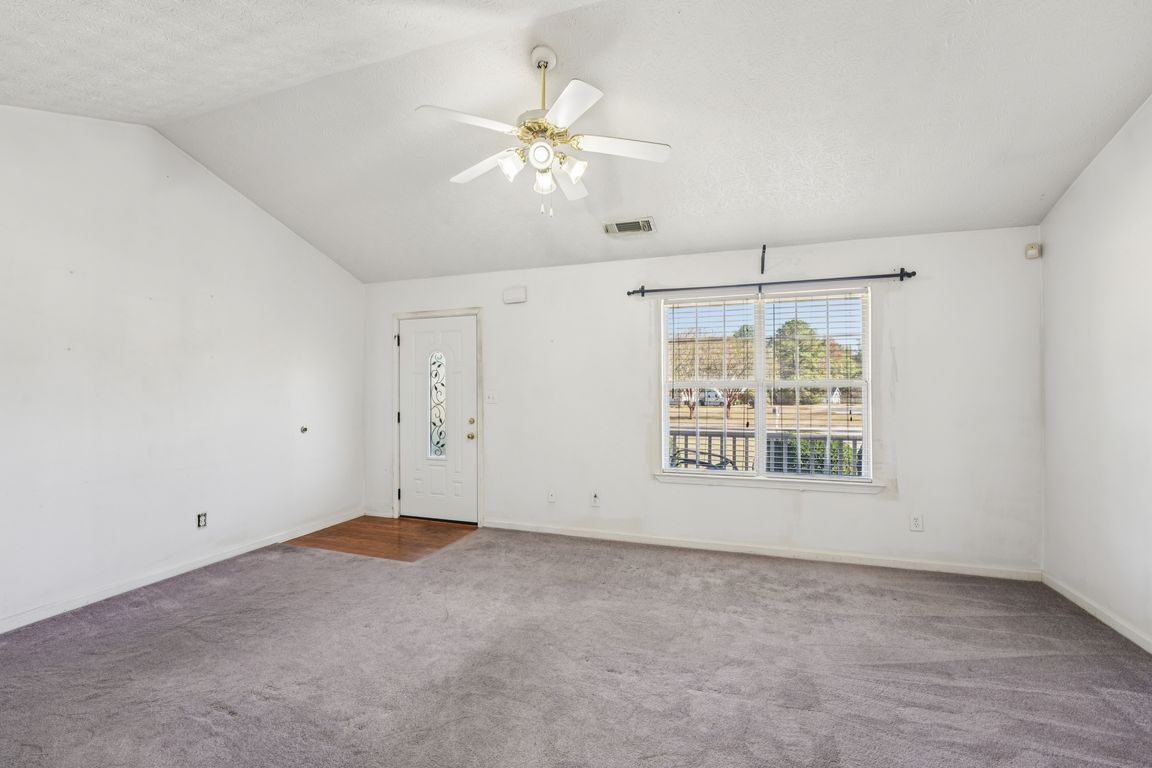 next background image