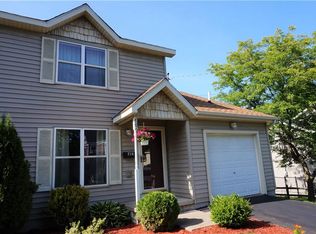 407 Rochester St, Fulton, NY 13069