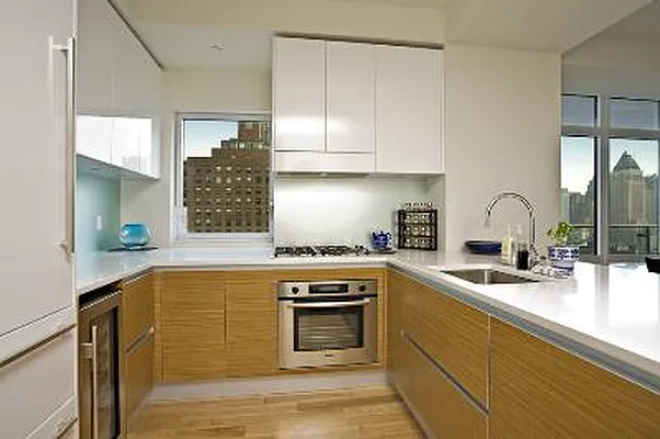 Sold by Corcoran | media 37