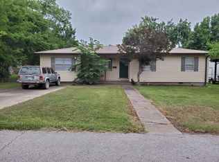 236 Northside Ct, Tahlequah, OK 74464