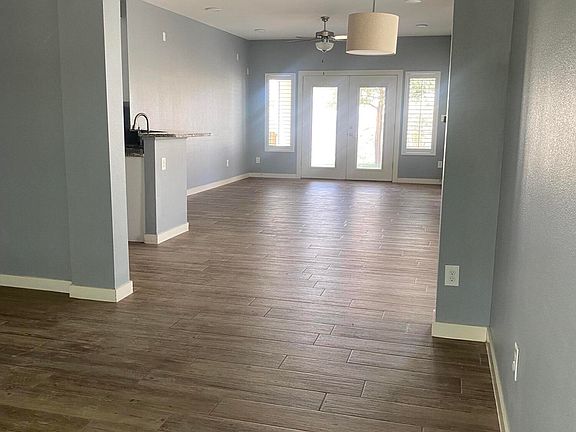 5th image of 6461 Tama St