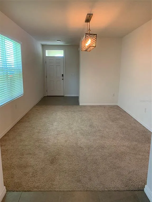 3 bed, 2.0 bath, 1516 sqft, $2,000 — Photo 3