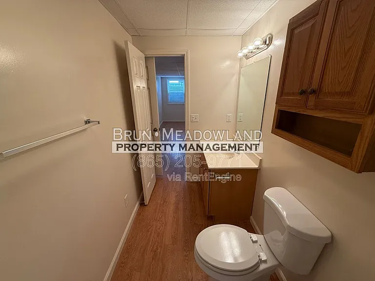 1825 Meadowland Ln #E — Photo 16