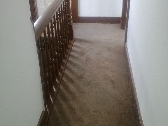 4th image of 433 Saint Nicholas Ave