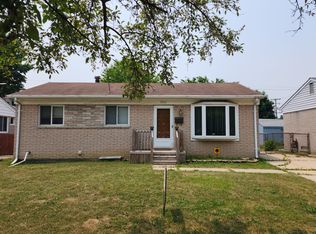 9416 Washington St, Romulus, MI 48174