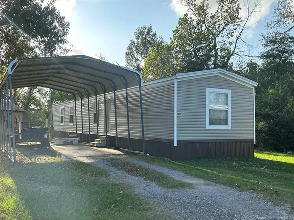 401 S Frazier St, Dequincy, LA 70633
