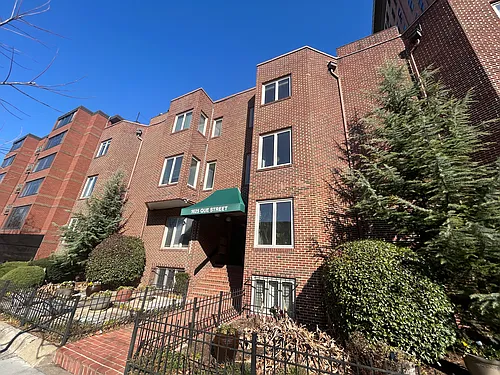 1625 Q St NW Photo 1