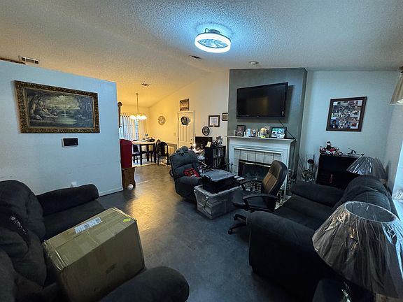 4th image of 3194 S Fulmer Cir