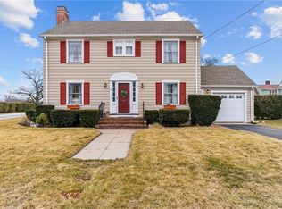 26 Forest Ave, Cranston, RI 02910